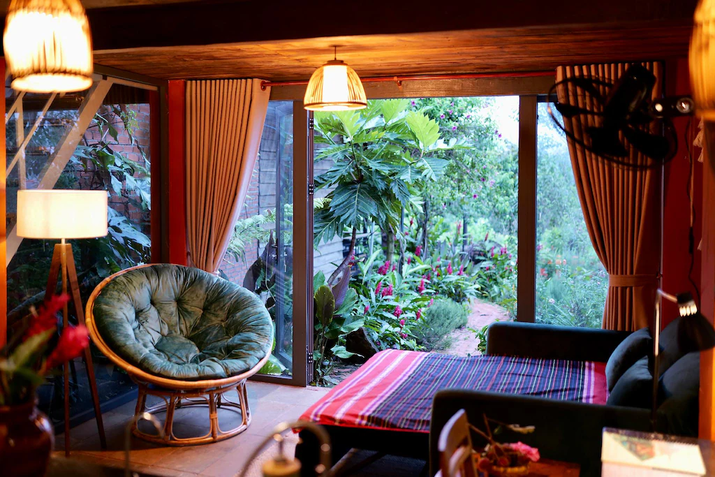 Queeny’s Farmstay Wooden House